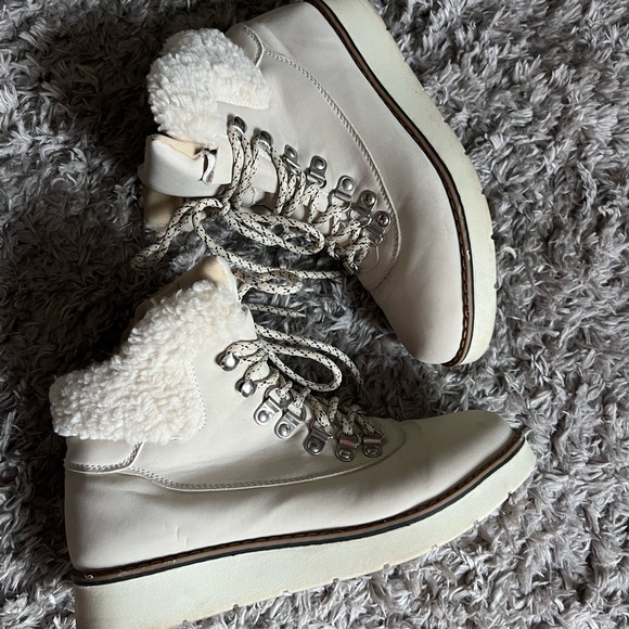 ESPRIT boots - Picture 8 of 10